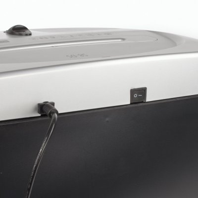 Уничтожитель (шредер) BRAUBERG S8-DS, 3-5 человек, 2 уровень секретности, полоски 4 мм, 8 листов, 23 л, 531772